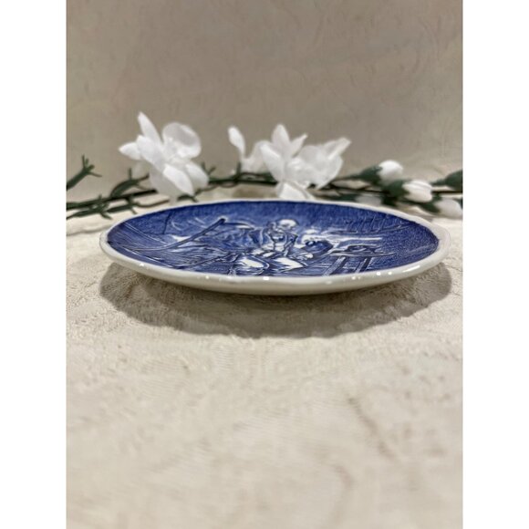 Vintage Blue & White Farmer Plate England Trade Mark 1835 Porcelain Decor - Picture 3 of 12